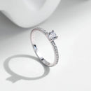 ANEL SOLITÁRIO BRILHO ETERNO MOISSANITE - PRATA 925
